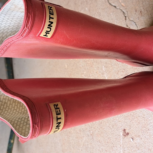 Hunter Red Rain Boots Shoes - Picture 6 of 13